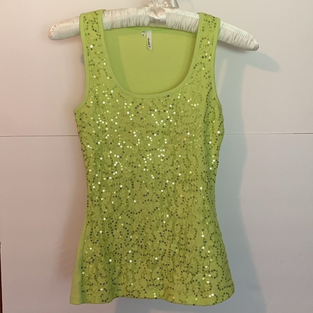 ❤️STUDIO Y Lime Green Sequined Front Tank Top Size XS GUC